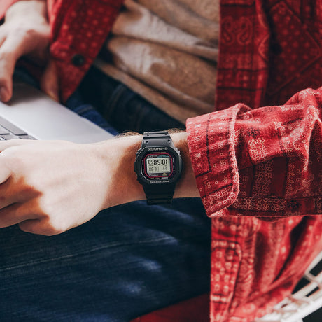 G-SHOCK-DW5000R-1A-Watches-CASIO Australia