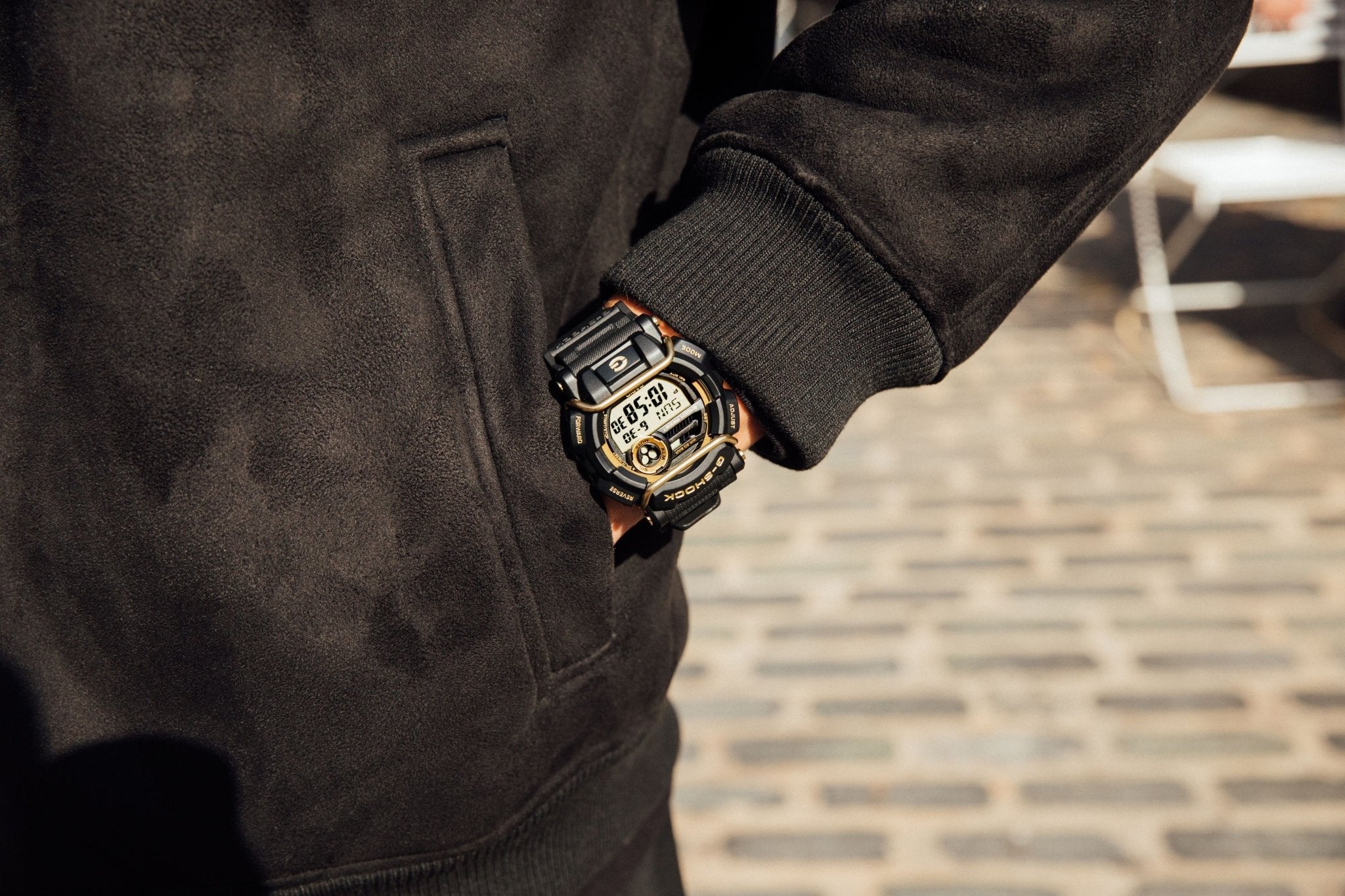 G-SHOCK-GD400GB-1B2-CASIO Australia